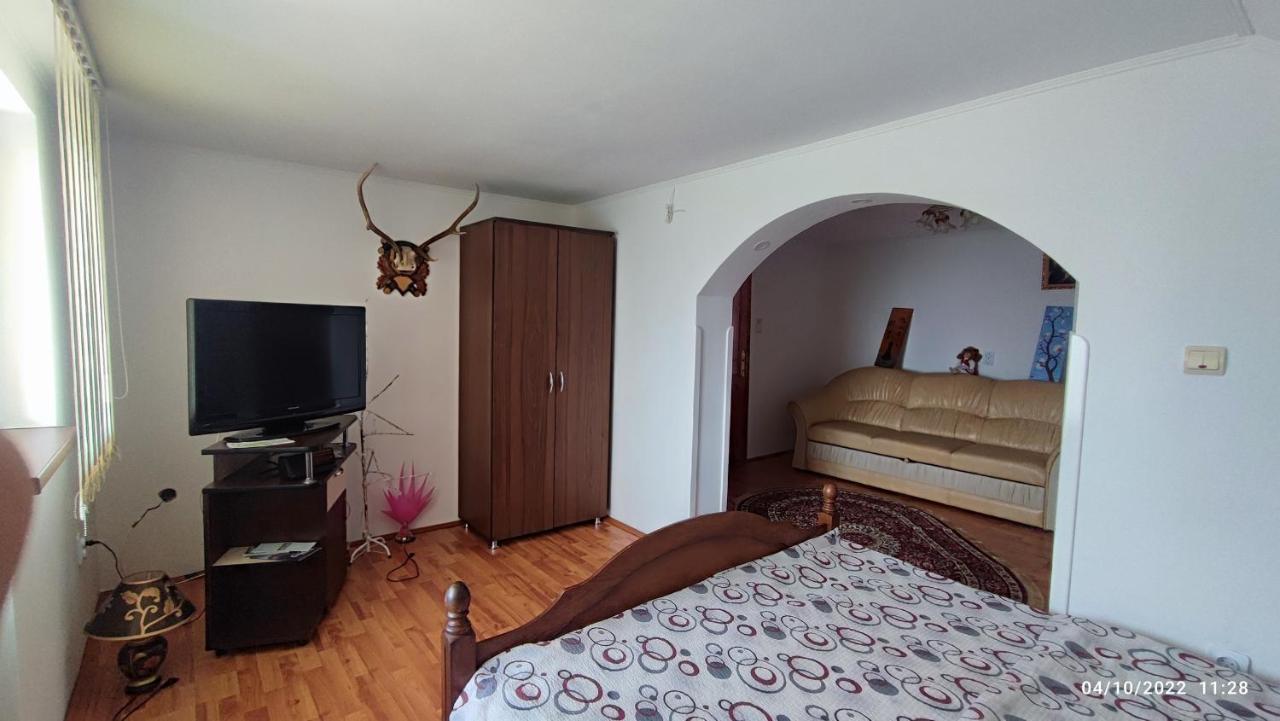Dariamaf Apartment คัมพูลุง โมลโดเวเนสค์ ภายนอก รูปภาพ
